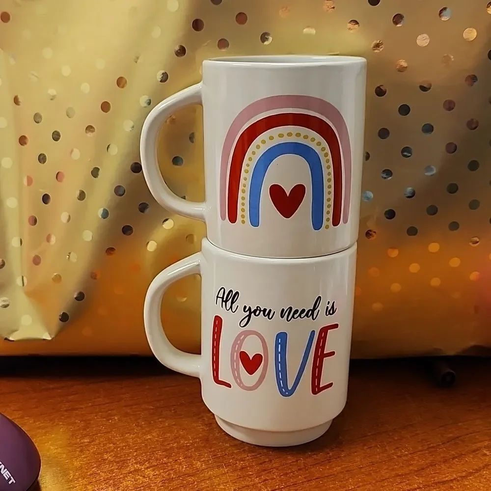 Red Pink Valentine's Mug Set - Picture 3 of 4